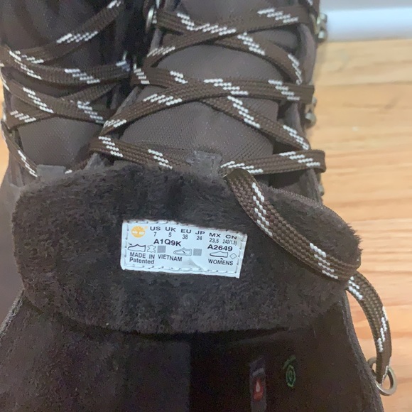 Brown, warm Timberland High Winter Boot - Picture 4 of 5